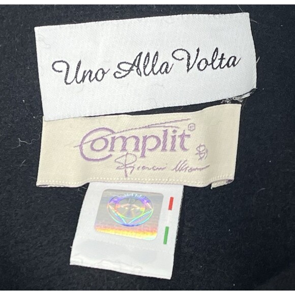 Uno Alla Volta Mia Black Italian Wool Cap Womens Embellished Handmade Artisan - Picture 6 of 9